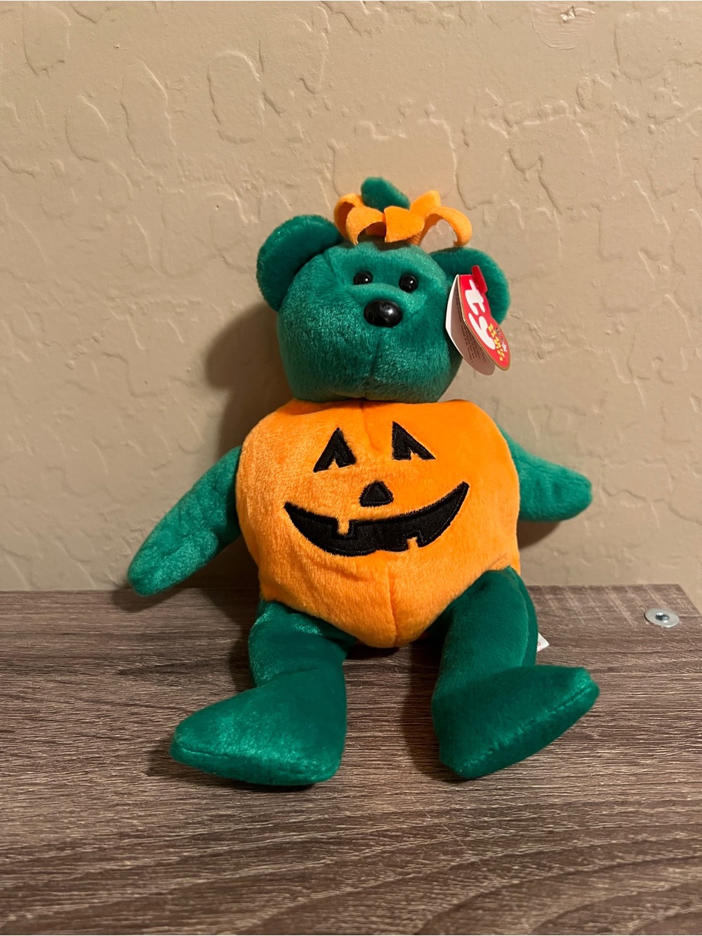 Ty Beanie Baby Jack the Pumpkin Bear Halloween Plush Toy Orange Green NWT